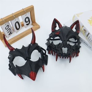 การแสดงเต้นรำ 2 มิติ หน้ากากครึ่งหน้าสีดำลายเสือห้าตัว ยาคชา - Product Image 3