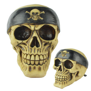 Decoraciones de Halloween de calaveras <span class=keywords><strong>piratas</strong></span> de resina y calabazas con forma de linterna, figuras para bares, casas embrujadas y habitaciones secretas, accesorios de decoración aterradoras. - Product Image 5