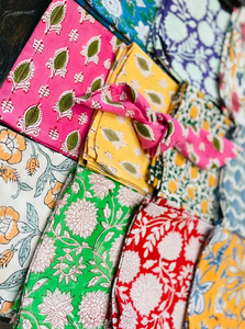 Vente en gros Main bloc de serviettes en coton motifs assortis brodés Rajasthani couleur serviettes de cuisine - Product Image 6