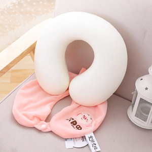 Almohada de felpa con forma de U para niñas, cojín portátil para el cuello de viaje, 28x26x14cm, con relleno de esponja, cuidado de lavado a mano - Product Image 4