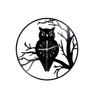 Creative Vinyl Record Wall <b>Clock</b> QUEEN Music Team 3D Retro <b>Clock</b> Living Room Decoration <b>LED</b> Quartz Wall <b>Clock</b> - Product Image 2