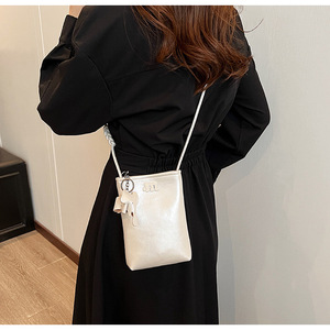 Hot Selling Women's Vertical Phone <b>Bag</b> Vintage Oiled <b>Leather</b> Mini Crossbody Purse <b>Small</b> Shoulder <b>Bag</b> Water Single Button - Product Image 2