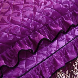 Ensemble de couette de qualité en coton 100% doux en velours de style européen, volants brodés, housse de couette, jupe de <span class=keywords><strong>lit</strong></span>, <span class=keywords><strong>couvre</strong></span>-<span class=keywords><strong>lit</strong></span> matelassé - Product Image 4