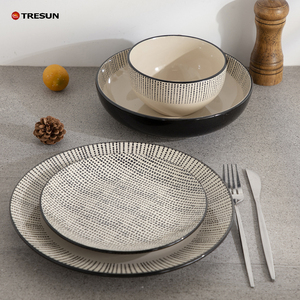 Unique Fincy Glaze Double Couleur Glaçure Noir Jante Impression Assiettes De Style Européen pour L'événement - Product Image 3