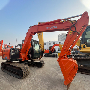 Excavadora de cadenas amarilla Hitachi, miniexcavadora hidráulica con cabina y orugas, motor Yanmar de 110 kW de potencia, alta capacidad de excavación - Product Image 2