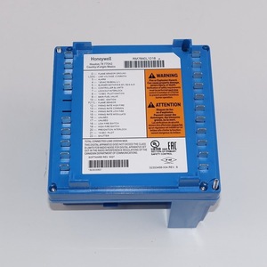 Controlador Honeywell RM7840L1018 120V para Equipos de Calefacción Eléctrica - Product Image 2