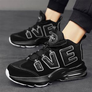 Chaussures de skate montantes pour hommes de haute qualité avec semelles épaisses, fermeture à enfiler, talons hauts, design confortable et respirant - Product Image 4