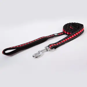 Correa de perro personalizada, cuerda elástica para mascotas, resistente a los golpes, baja cantidad mínima, fabricante al por mayor