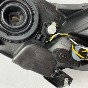 Kit de Actualización de Faros Delanteros para Chevrolet Sail - Blanco 6000K 6000 Lúmenes 12V 36W Alta Calidad Plug and Play Nuevo con 1 Año de Garantía Bombilla D2H - Product Image 3