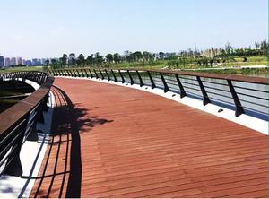 Revêtement de terrasse en <span class=keywords><strong>bambou</strong></span> imperméable de 20mm d'épaisseur <span class=keywords><strong>Prix</strong></span> compétitif Revêtement de sol de jardin extérieur pour les parcs Motif de <span class=keywords><strong>parquet</strong></span> - Product Image 4