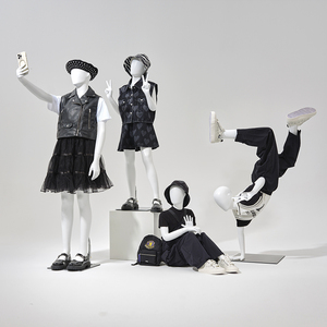 COLIN-3 Mannequin enfant moderne abstrait à tête d'œuf, modèle de présentation intégral en fibre de verre pour vitrine de boutique de mode - Product Image 1