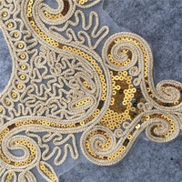 Applique de col brodée en dentelle et sequins, patch de cou brodé en cordon de style ethnique pour la décoration de robes et de costumes