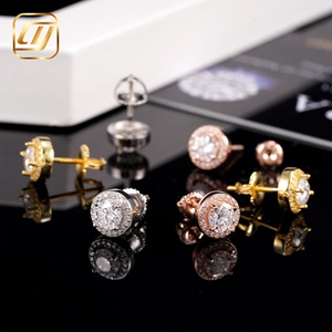Pendientes de Moissanita con Engaste Circular de Oro Sólido de 18K, Corte Brillante Redondo, Joyería Clásica Unisex para Boda - Product Image 6