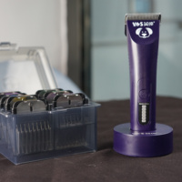 Tondeuse à poils pour animaux de compagnie professionnelle de luxe, portable, rechargeable, sans fil, lame en acier nano-titane, écran LED, batterie 2600 mAh pour