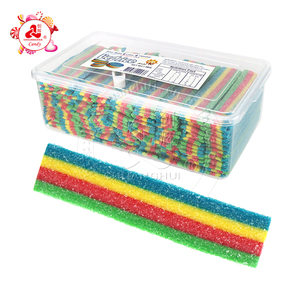Bonbons <span class=keywords><strong>en</strong></span> forme de <span class=keywords><strong>ruban</strong></span> <span class=keywords><strong>arc</strong></span>-<span class=keywords><strong>en</strong></span>-<span class=keywords><strong>ciel</strong></span>, 11cm, à mâcher, doux, gomme, dans une boîte <span class=keywords><strong>en</strong></span> plastique - Product Image 1