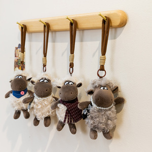 Porte-clés en peluche mignon <span class=keywords><strong>petit</strong></span> <span class=keywords><strong>mouton</strong></span>, breloque de sac, ornement de 4 pouces, cadeau idéal ; Écharpe Shaun the Sheep pour cadeaux d'anniversaire unisexe - Product Image 1
