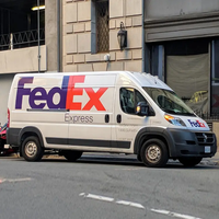 Agent d'expédition Express UPS DHL FedEx, service porte-à-porte de la Chine vers le Ghana, l'Algérie, le Royaume-Uni, les États-Unis, Oman, transitaire