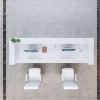 Réception de bureau de haute qualité, hôtel moderne, blanc de luxe, en forme de L