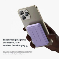 Batterie externe magnétique ultra-fine 10000mAh 22.5W à charge rapide avec support pliable