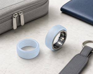 Coque de protection en silicone personnalisée avec logo OEM pour Oura Ring 5/4, Galaxy Ring, RingConn, Ultrahuman, bleu glace, nom de marque gravé en creux, personnalisable - Product Image 3