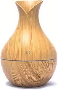 Mini humidificateur et diffuseur d'arômes USB 130 ml à grain de bois avec veilleuse ultra-silencieux pour la maison et l'hôtel - Vente en gros - Product Image 3