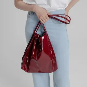 Bolsos <span class=keywords><strong>de</strong></span> hombro <span class=keywords><strong>de</strong></span> <span class=keywords><strong>charol</strong></span> suave para mujer, bolso <span class=keywords><strong>de</strong></span> compras Retro <span class=keywords><strong>de</strong></span> gran capacidad para mujer, bolso <span class=keywords><strong>de</strong></span> mano informal <span class=keywords><strong>de</strong></span> Color sólido a la moda para mujer - Product Image 2