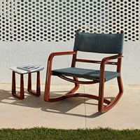 Ensemble de table et de chaises pliantes en aluminium de style nordique pour restaurants haut de gamme et mobilier d'extérieur