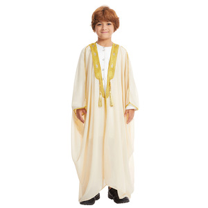 Nouveaux turbans arabes musulmans pour hommes de Dubaï, broderie dorée, ouverture frontale, abaya pour enfants, vêtements d'été doux pour jeunes enfants, logo personnalisé pour l'Aïd - Product Image 3