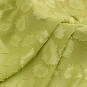 Punto de poliéster tejido alambre de oro manchado Jacquard <span class=keywords><strong>corte</strong></span> gasa 95G primavera y verano ropa para niños tela de vestido fino para mujer - Product Image 2