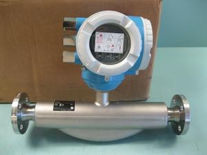 Medidor de Flujo Coriolis Compacto Endress Hauser Promass F 300 E H Proline F300 para las Industrias del Gas, Químicos y Lácteos - Product Image 1