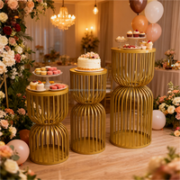 Présentoir de table à dessert ajouré en métal pour mariage, buffet et événements – Socle à gâteau pour décoration de fête