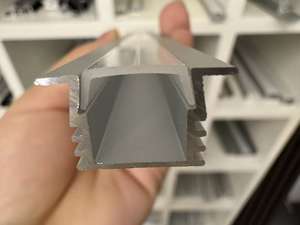 16x12mm Haute Qualité Noir <span class=keywords><strong>Profil</strong></span> Lumière Led Aluminium Led Bande <span class=keywords><strong>Profil</strong></span>é Encastré Installation Cachée avec Led Aluminium Tuile Garniture - Product Image 3