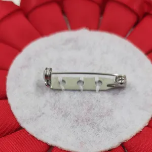 Kilit yaka pin madalya Pin aksesuar 25mm,32mm ile şerit emniyet pimi broş