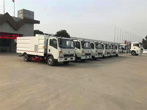 Çin düşük pice 7000L 8000L 10000L 12000L 15000L 18000L 20000L süpürgesi döner süpürge sokak temizleme kamyonu - Product Image 5
