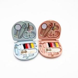 Bán Nóng Mini Xách Tay Du Lịch Khách Sạn Trang Chủ Kim Và Nút Khâu Bộ Dụng Cụ May - Product Image 2