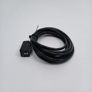เซ็นเซอร์โฟโตอิเล็กทริก E3z-t81-d ใหม่และของแท้ สำหรับระบบอัตโนมัติในอุตสาหกรรมที่ตั้งโปรแกรมได้ - Product Image 1