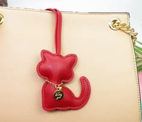 Porte-clés chat de dessin animé mignon, breloque de sac en cuir PU multicolore, porte-clés de voiture tendance, accroche-bagages, cadeau pour femmes et filles, vente en gros