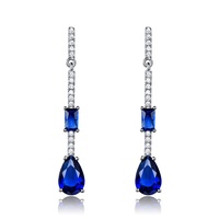 Boucles d'oreilles torsadées créatives à la mode pour femmes Nouvelles boucles d'oreilles classiques en argent Italie 2022