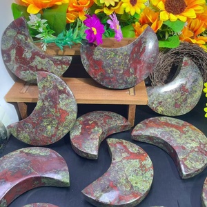 Venta al por mayor a granel Venta caliente Dragon Blood Moon Espeleología Rojo Verde Caved Crystal Crafts para regalo y decoración - Product Image 1