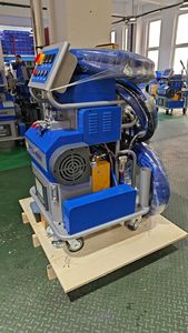 Machine et système <span class=keywords><strong>de</strong></span> pulvérisation <span class=keywords><strong>de</strong></span> polyurée, équipement d'usine <span class=keywords><strong>de</strong></span> fabrication automatique contrôlé par PLC, haute sécurité - Product Image 6