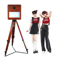 Photomaton miroir niveau 4 alimenté par batterie lumière LED à changement de couleur pour photomaton miroir magique intelligent