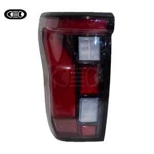 Feux arrière et feux de freinage d'occasion d'origine de haute qualité en bon état pour TUZHIHAO Foton <span class=keywords><strong>MARS</strong></span> 9 TUNLAND V9 - Product Image 1