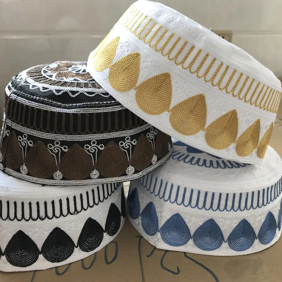 2022 Großhandel Muslim Arabian Ramadan Eid Geschenk Omani Türkischen Hut Gebets mütze Kopf bedeckung Islamische Schädel mütze