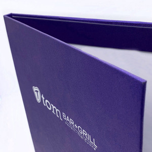 ปกเมนูหนังสีม่วงราคาโรงงาน ที่ใส่การ์ดร้านอาหารแบบกำหนดเอง ปกเมนูร้านอาหาร 2 หน้า - Product Image 4