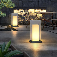 Nouvelle lampe de sol LED de style chinois, indice de protection IP65, lampe de jardin moderne pour l'extérieur avec une ambiance crémeuse pour la décoration de la cour résidentielle
