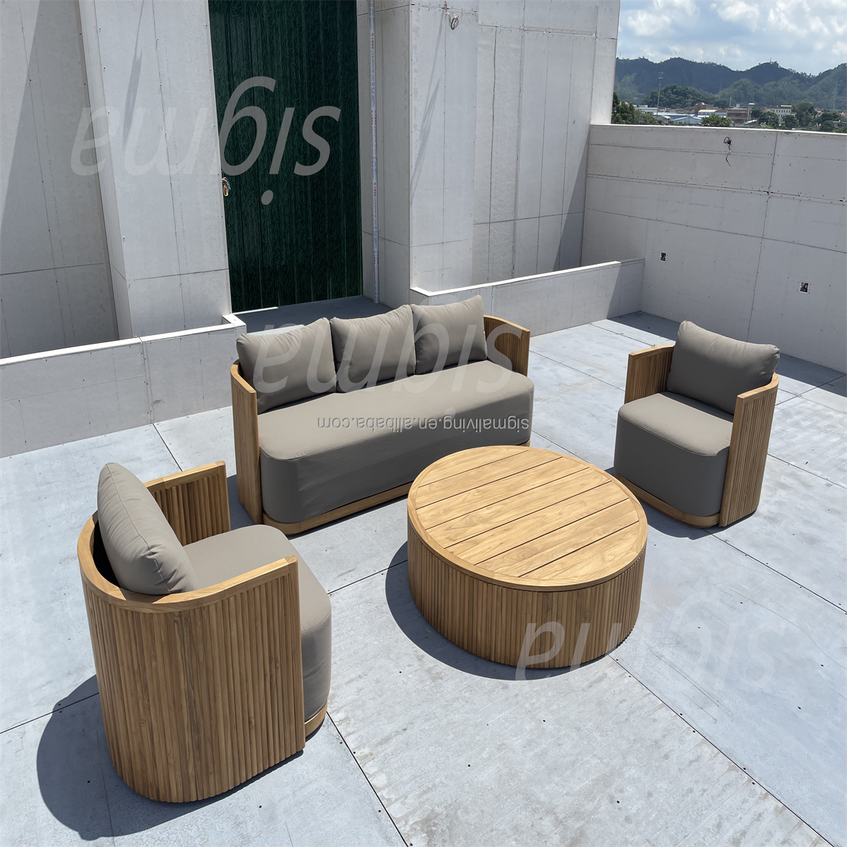 2024 Modern Patio Furniture Garden Set New Design Solid Wooden Teak Garden Furniture Luxury Outdoor Lounge Sofa