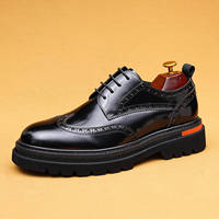 Chaussures décontractées pour hommes en cuir poli à bout aile, à lacets, avec semelle épaisse à crampons, style habillé décontracté, vente en gros