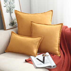 Latest Custom Comfortable <strong>Velvet</strong> Wholesale Lumbar Square Shape Decorative <strong>Cushion</strong> <strong>Cover</strong> for Sofa - Product Image 3