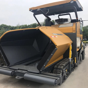 Mini finisseur de chaussée RP603 160HP pour travaux routiers, largeur de pavage 6m, pour béton et asphalte, 400t/h avec dispositif de nivellement automatique - Product Image 1