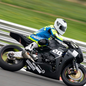 Nuevo casco de motocicleta ABS abatible <span class=keywords><strong>para</strong></span> hombres DOT/ECE certificado coche de carreras <span class=keywords><strong>lentes</strong></span> antivaho personalizables <span class=keywords><strong>para</strong></span> auriculares - Product Image 4